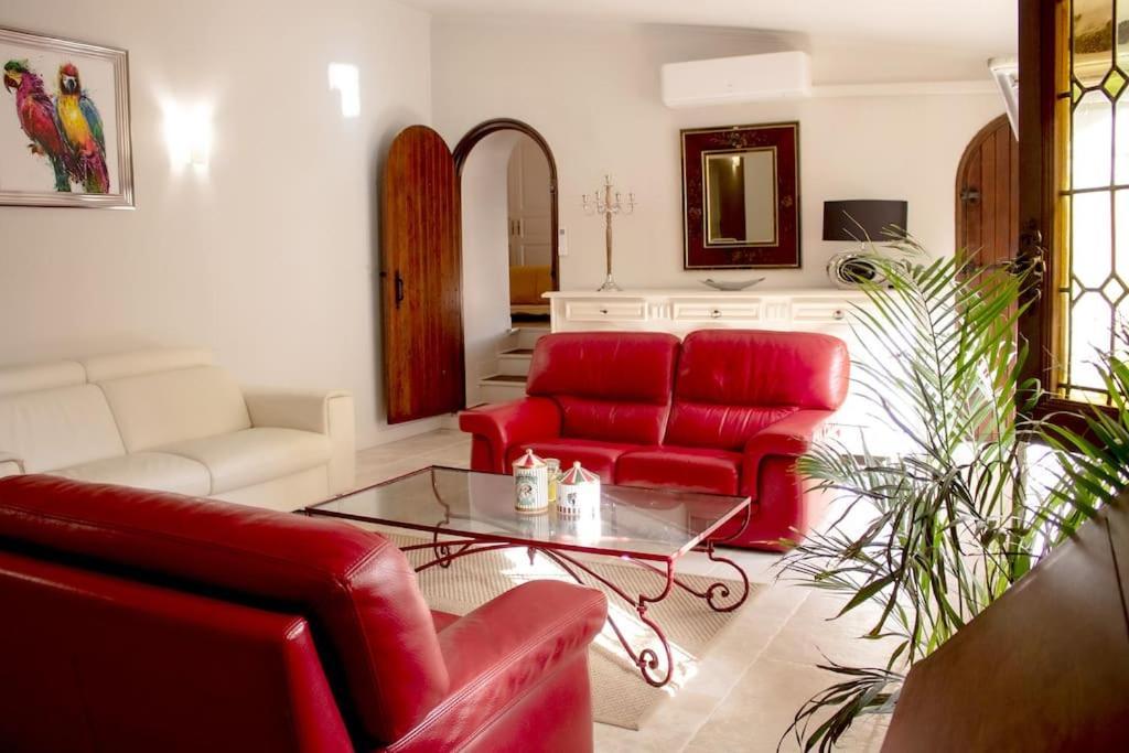 Gite En Provence Proche Avignon Совтер Экстерьер фото