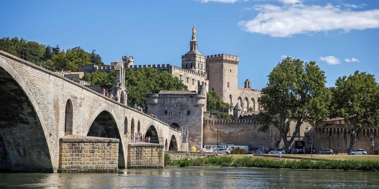 Gite En Provence Proche Avignon Совтер Экстерьер фото